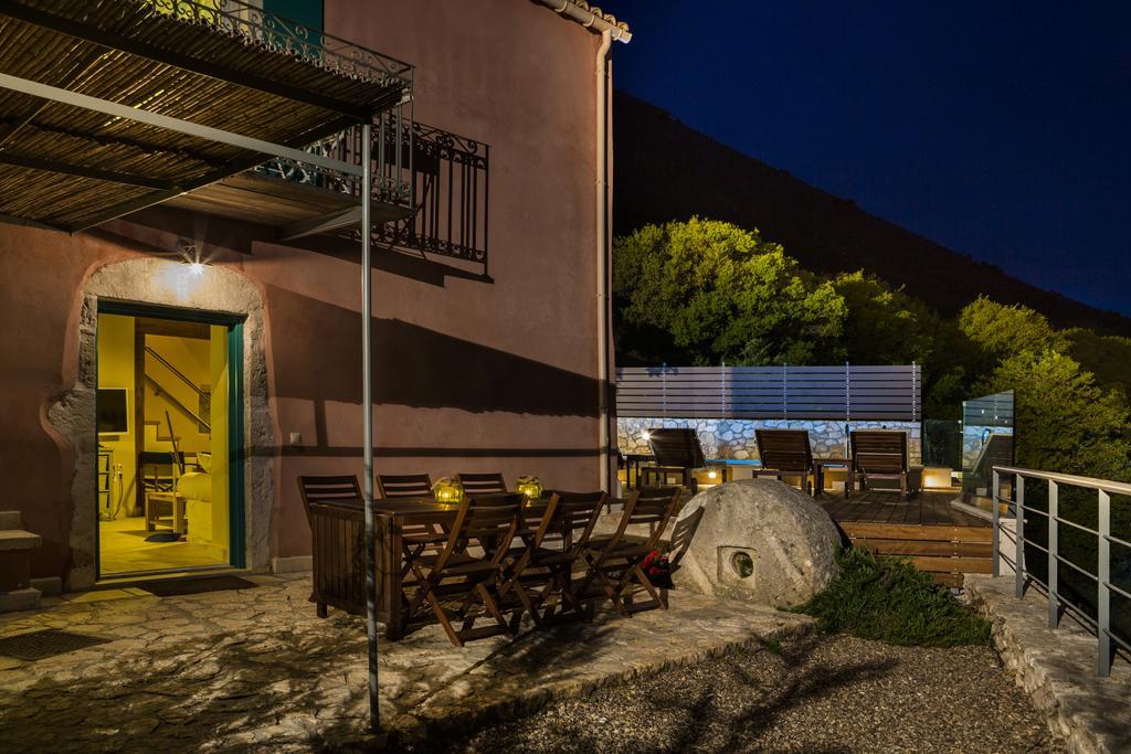 Iconic Villas - Villa Vada Agia Efimia Exterior foto